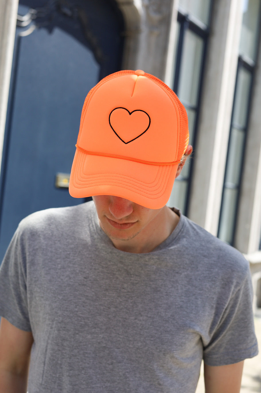 4FC77AB6-21A2-4DD2-97BF-F5DD97F925A6