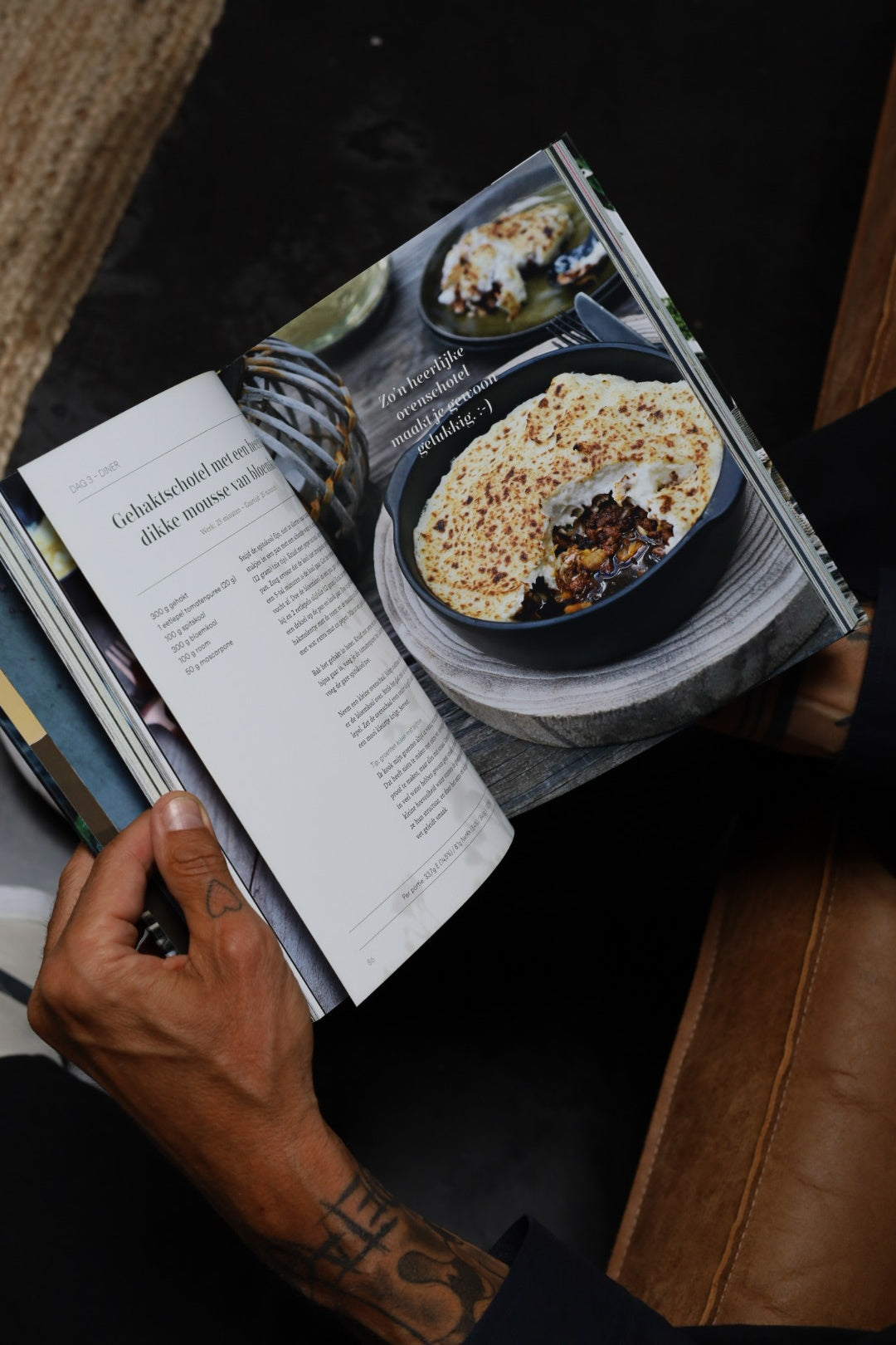 98EC2441-0B0C-4E40-86DC-A83863E8AF5D