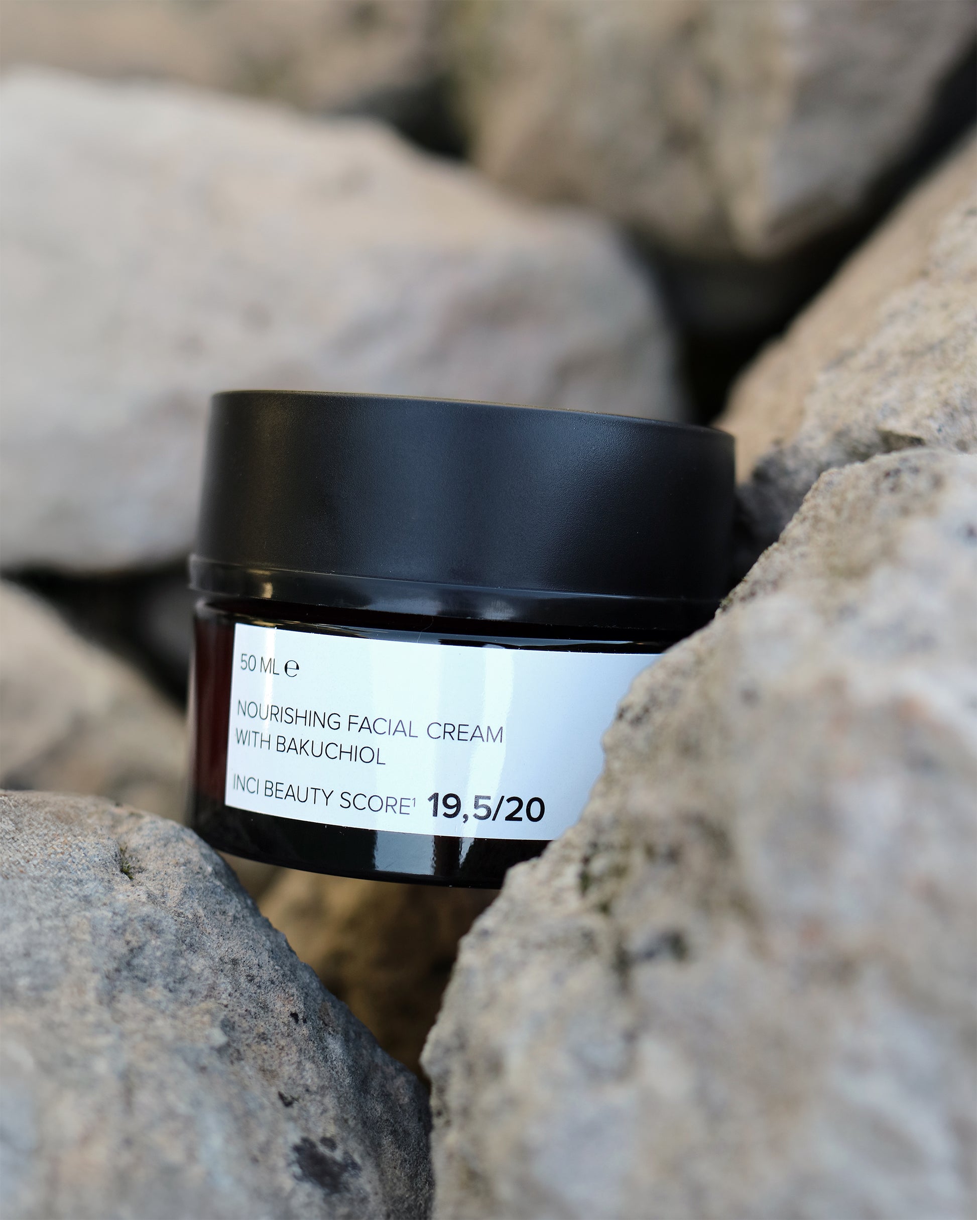 Facial cream met bakuchiol