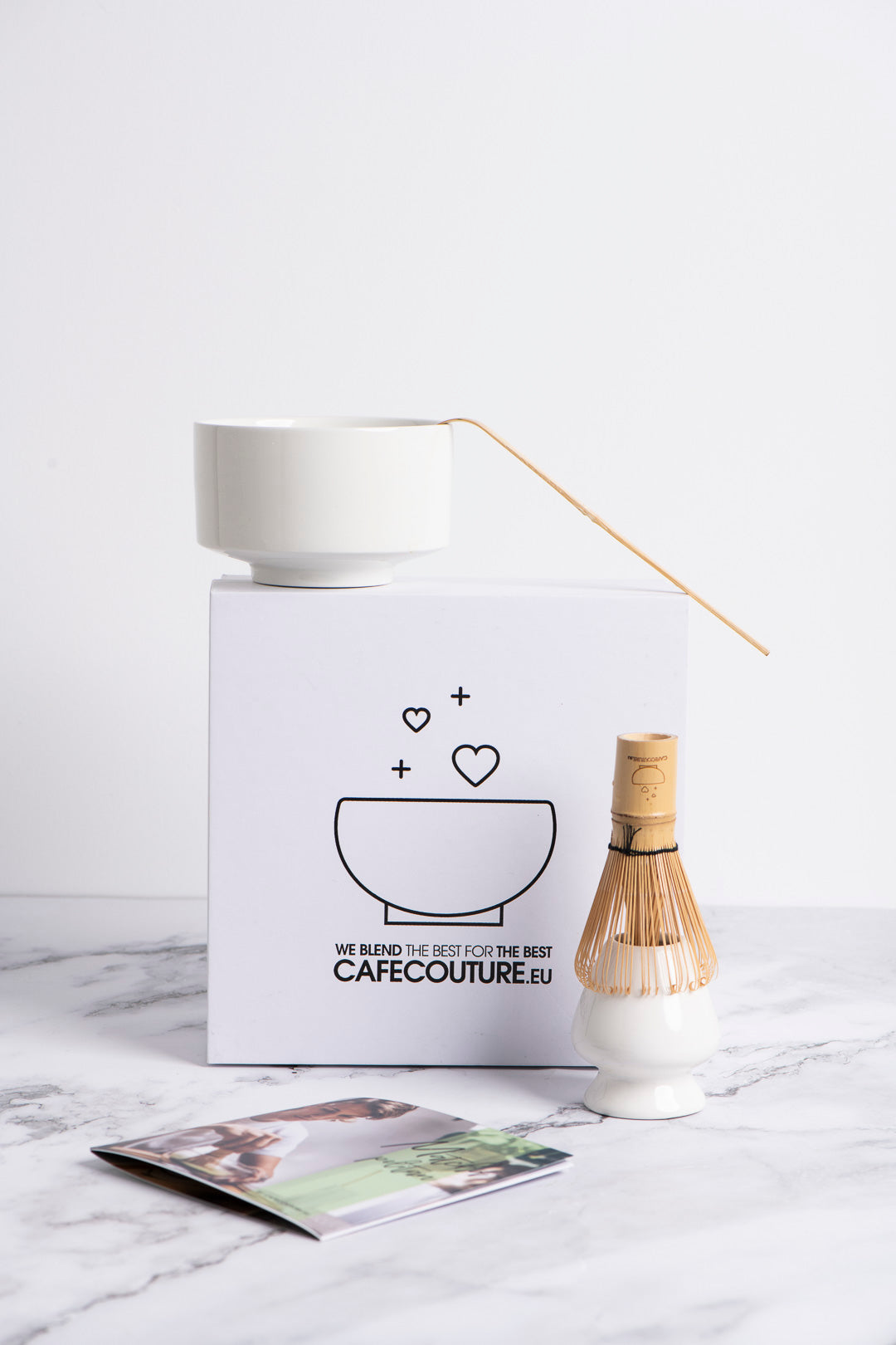 Matcha_bowl_wit_met_whisker