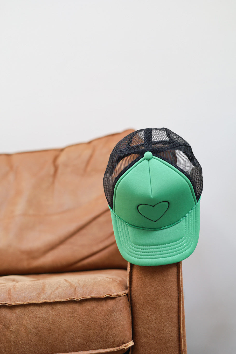 DCB403D7-117C-4C72-AB50-CF040D7F288D