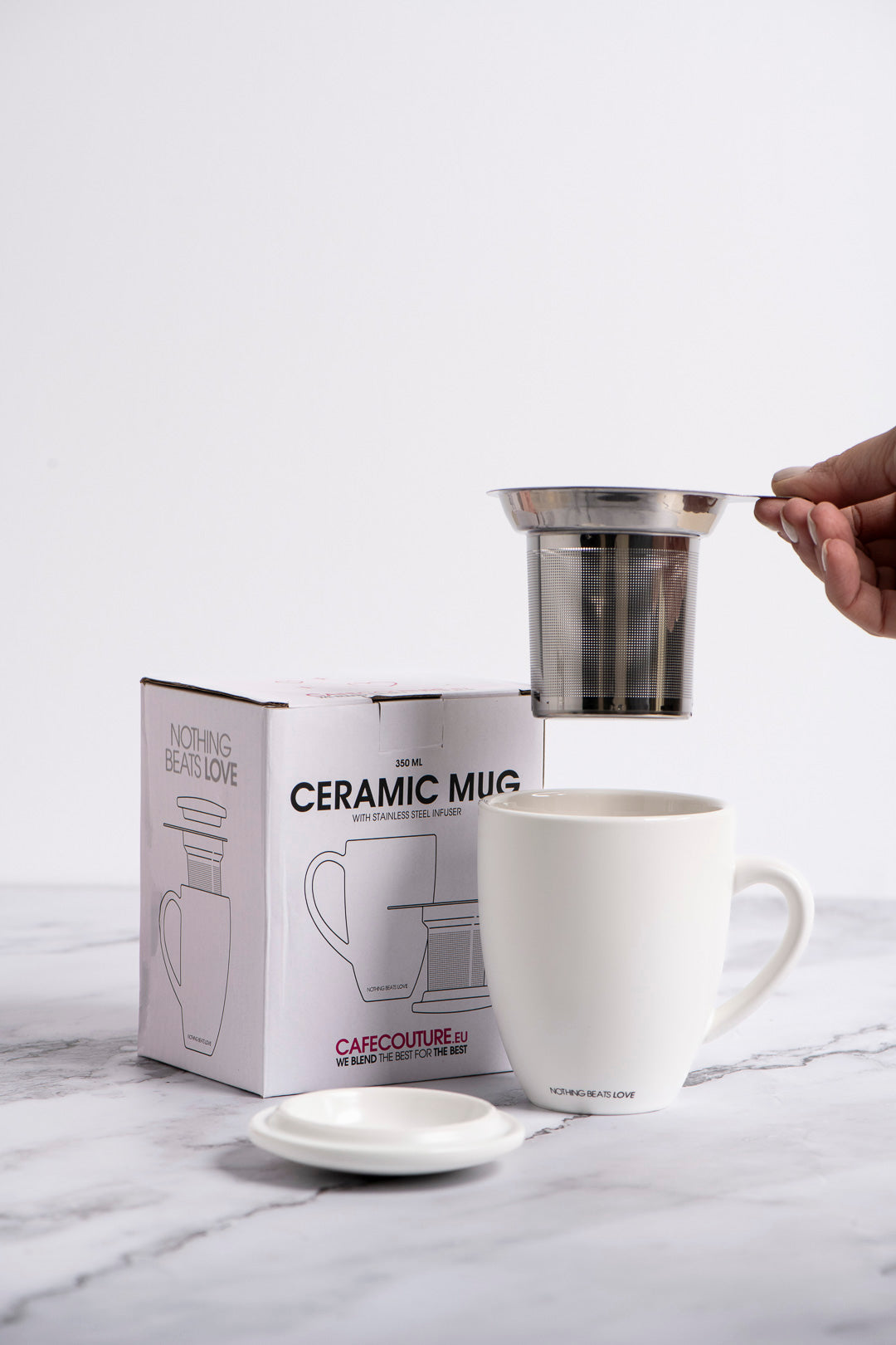 keramiek_mok_quote_nothing_beats_love