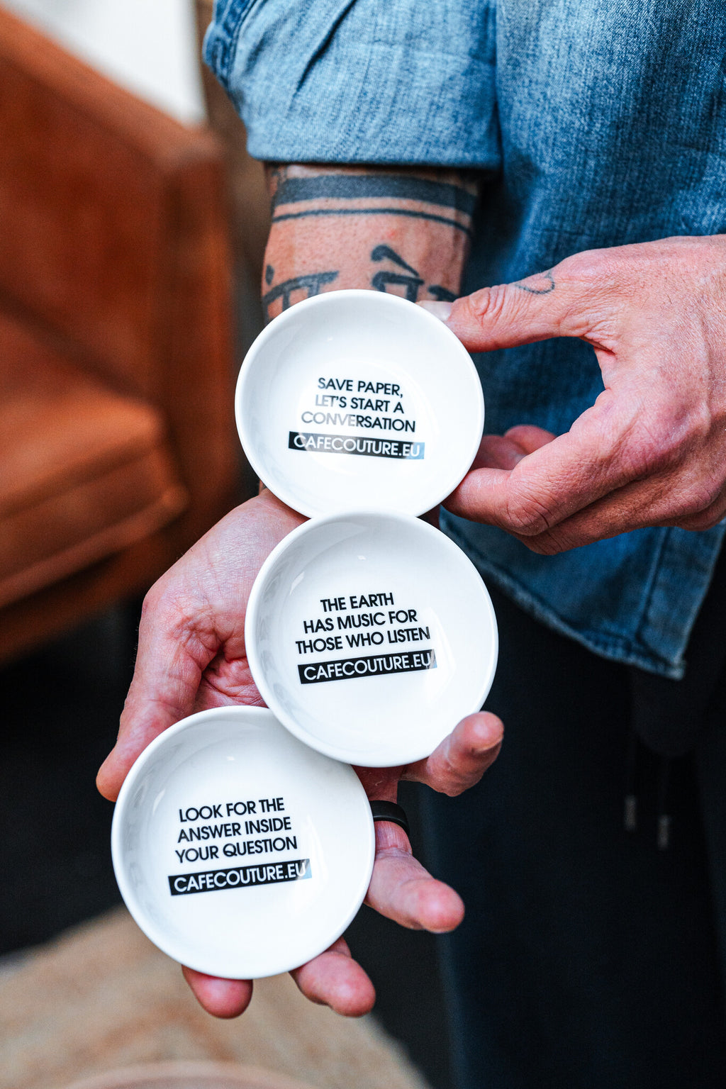 thee piramide bordjes set